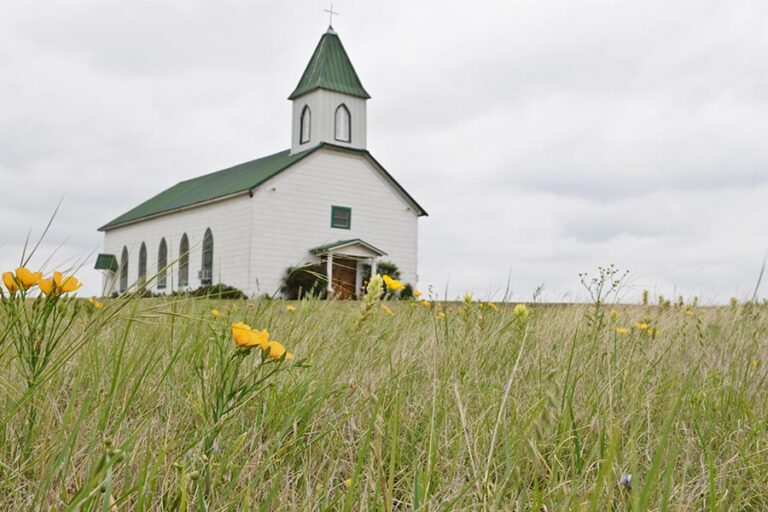 Nebraska governor signs bill protecting religious freedom, donor privacy